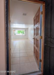 2416 N Sahuara Ave, Tucson, Arizona 85712, USA