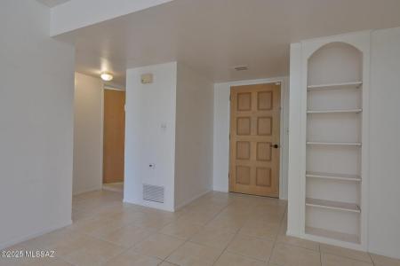 2416 N Sahuara Ave, Tucson, Arizona 85712, USA