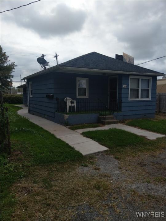25 Holbrook Street, Lackawanna, New York 14218, États-Unis