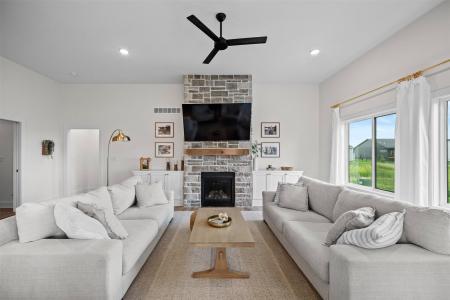 2309 NW 29th Street, Ankeny, Iowa 50023, Estados Unidos