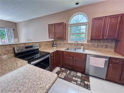23435 Wainwright Terrace, Olmsted Falls, אוהיו 44138, ארצות הברית של אמריקה