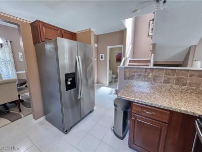 23435 Wainwright Terrace, Olmsted Falls, אוהיו 44138, ארצות הברית של אמריקה