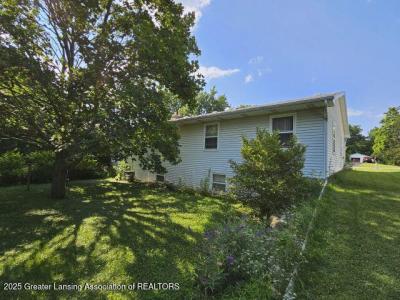 3829 E Willoughby Road, Holt, Michigan 48842, USA
