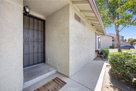 1601 Wintergreen Lane , F, Corona, California 92879, Estados Unidos