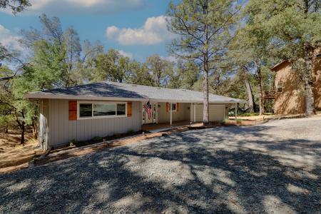 11892 Warbler Way, Penn Valley, California 95946, Estados Unidos