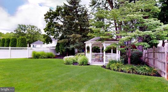 205 Woodbine Drive, Marlton, New Jersey 08053, USA