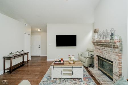 6712 Prince Regent Court, Indianapolis, Indiana 46250, USA