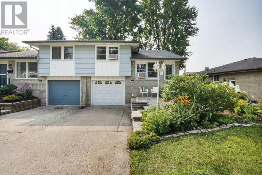 326 BURNS STREET, Strathroy-caradoc (sw), Онтарио N7G 1G4, Канада