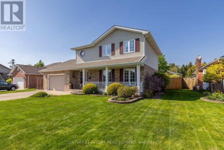 154 MICHAEL DRIVE, Welland (n. Welland), Ontario L3C 7B7, CANADÁ