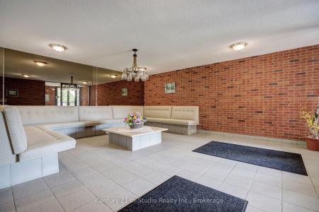 860 9TH STREET E, Owen Sound, 安大略省 N4K 1R2, 加拿大