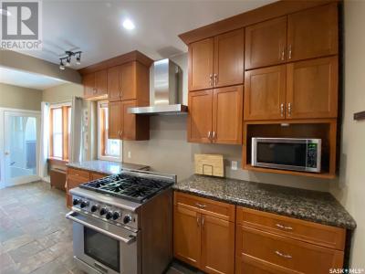 34 LAURIER AVENUE, Yorkton, Saskatchewan S3N 1T7, Canadá