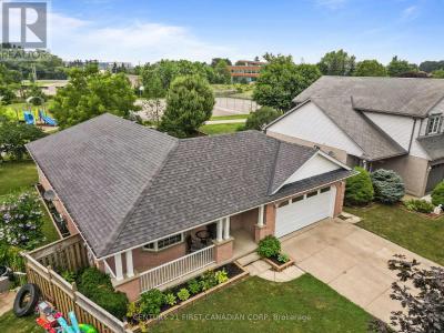 7 SIFTON DRIVE, St. Thomas, Ontario N5R 6C6, Canada