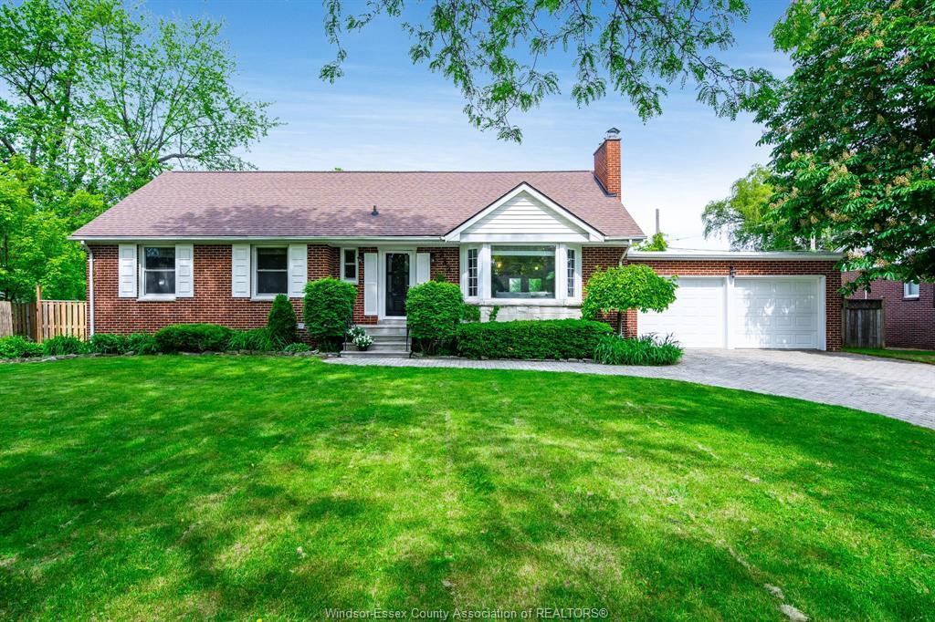 232 PATRICE, Windsor, אונטריו N8S 2R6, קנדה 