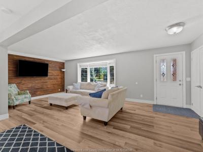 48 MAIN STREET NORTH, Amherstburg, Ontario N9V 2X8, Canada