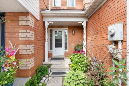 50 WILKINS CRESCENT, Clarington, Ontario L1E 3B6, Canada