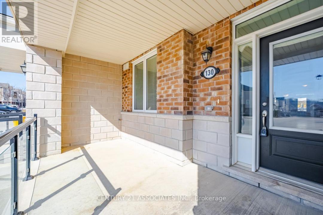 130 DAYLILY LANE, Kitchener, Ontario N2R 0L7, Canada