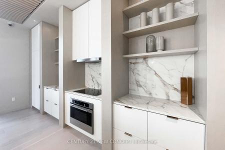55 COOPER STREET, Toronto, Ontario M5E 0G1, Canada