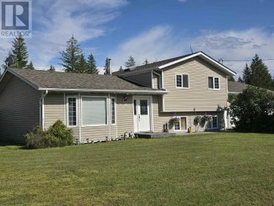 2802 OTTER ROAD, Quesnel, British Columbia V2J 6L4, Canada