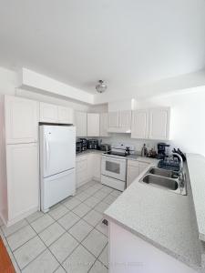 59 OLD COLONY ROAD, Richmond Hill, 온타리오주 L4E 3V2, 캐나다