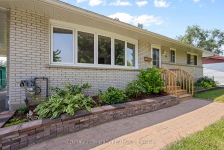 20 PARKSIDE CRESCENT, Meadowlands - Crestview And Area, Ontario K2G 3B5, Canada