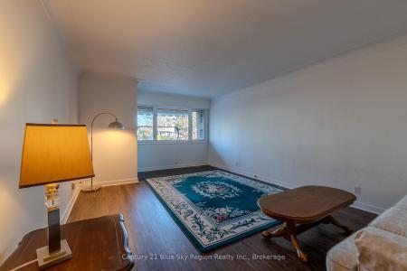 994 PREMIER ROAD, North Bay, Онтарио P1A 2H8, Канада