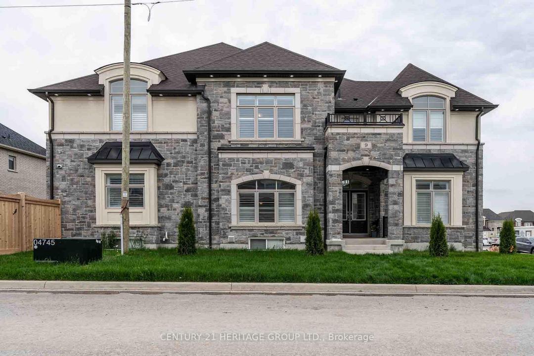 9 CRANLEY ROAD, East Gwillimbury, オンタリオ L9N 0T7, カナダ
