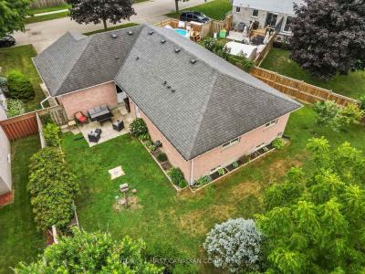 7 SIFTON DRIVE, St. Thomas, Ontario N5R 6C6, CANADÁ