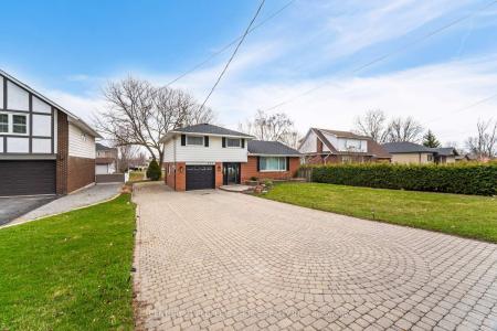 229 LIBERTY STREET N, Clarington, Ontario L1C 2M6, Canadá