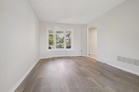3504 KETELBEY COURT, Burlington, Ontario L7M 3B4, Kanada