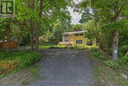 68 OLD RIVER ROAD WEST, Leeds And The Thousand Islands, Ontario K0E 1R0, Kanada
