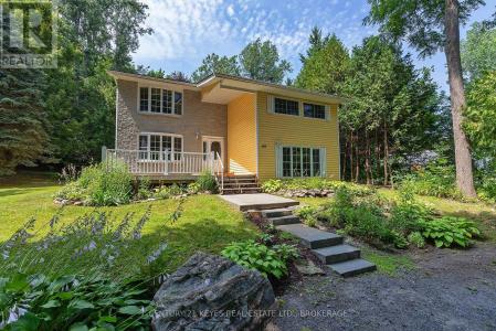 68 OLD RIVER ROAD WEST, Leeds And The Thousand Islands, Ontario K0E 1R0, Kanada
