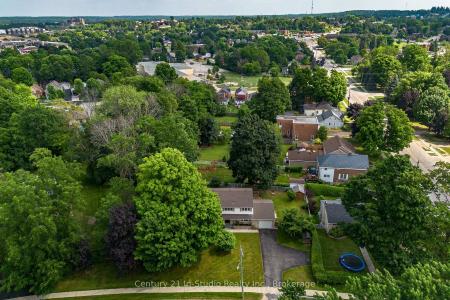 1515 6TH AVENUE E, Owen Sound, 온타리오주 N4K 2V5, 캐나다
