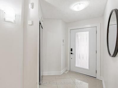 13 ROCKY MOUNTAIN CRESCENT, Brampton, Онтарио L6R 1E9, Канада