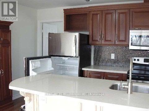 59 GARTHDALE COURT, Toronto (bathurst Manor), Ontario M3H 5P7, Canada