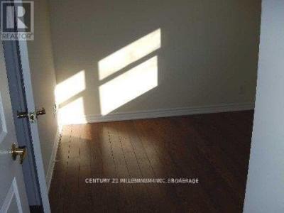 59 GARTHDALE COURT, Toronto (bathurst Manor), Ontario M3H 5P7, Canada