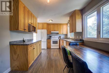 244 50 AVENUE EAST, Claresholm, Alberta T0L 0T0, Canada