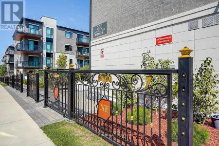 200 CHESTER LE BOULEVARD, Toronto (l'amoreaux), Ontario M1W 0A9, Canada