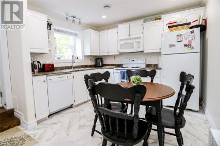 70 TERRA NOVA ROAD, St. John's, Terra Nova E Labrador A1B 1E9, CANADÁ