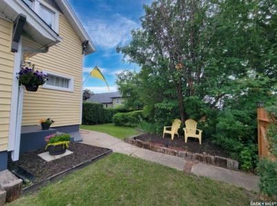 305 1ST STREET W, Wilkie, Saskatchewan S0K 4W0, Kanada