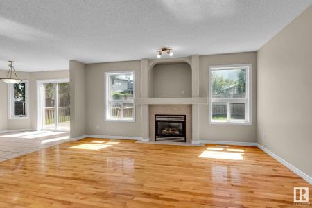 130 CHAMPLAIN PLACE, Beaumont, ألبرتا T4X 1V9, كندا