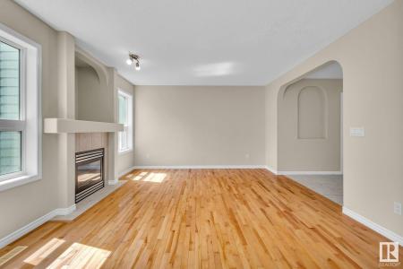 130 CHAMPLAIN PLACE, Beaumont, ألبرتا T4X 1V9, كندا