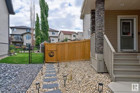 91 SPRUCE GARDENS CRESCENT, Spruce Grove, Alberta T7X 0J9, Kanada
