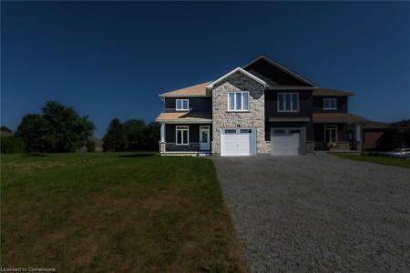7B YEAGER AVENUE, Simcoe, Ontario N3Y 5N4, Canada