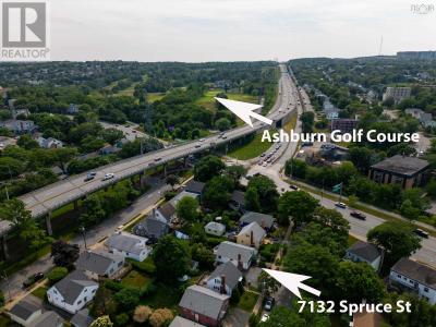 7132 SPRUCE STREET, Halifax, Nova Scotia B3L 2M5, Canada