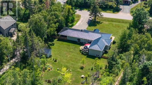 40 LANGLEY ROAD, Stratford, Остров Принца Эдуарда C1B 2K3, Канада