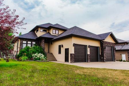 10118 COVINGTON WAY, Rural Grande Prairie No. 1, County Of, Alberta T8X 0G4, Canada