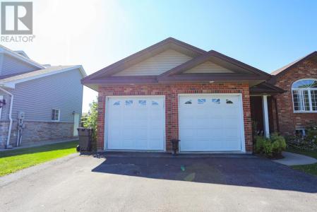 150 PAGEANT DR, Sault Ste. Marie, Ontario P6B 5S9, Canadá