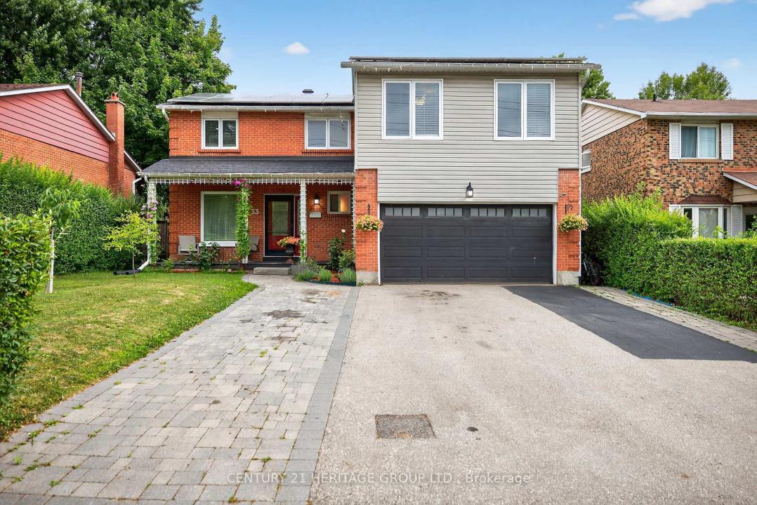 33 LONDON ROAD, Newmarket, אונטריו L3Y 6A1, קנדה 