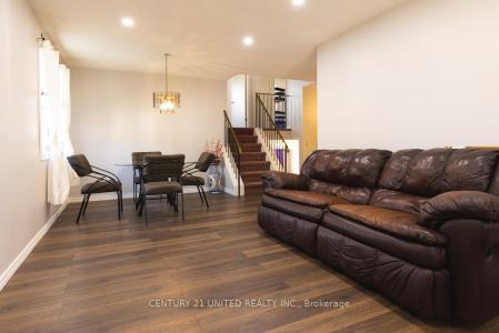 1141 HUNTINGTON CIRCLE, Peterborough West, أونتاريو K9K 2B1, كندا 