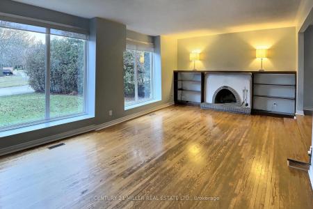 163 CASTLE CRESCENT, Oakville, オンタリオ L6J 5H4, カナダ